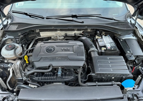 Skoda Superb cena 68634 przebieg: 143000, rok produkcji 2018 z Wyszków małe 631